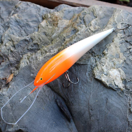 Wobler Bonito Szczupak 17cm barva OR plovoucí