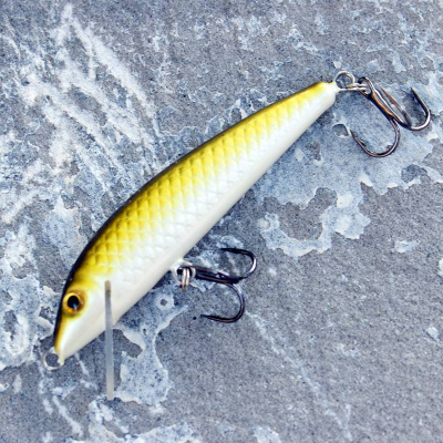 Wobler Bonito Ouklej 3D 7cm 4g se šupinkami barva Yellow Olive plovoucí