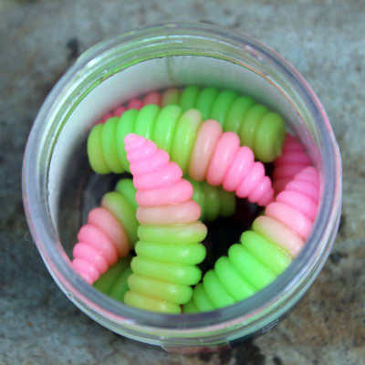 Harmony Baits Larva XL 37mm 7 pcs barva 011+006 Chartreuse + Baby Pink příchuť sýr