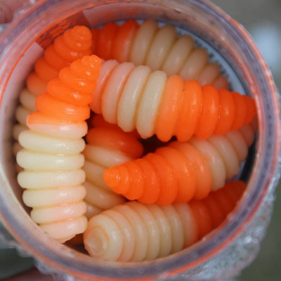 Harmony Baits Larva XL 37mm 7 pcs barva 002+005 Cheese+Orange příchuť sýr