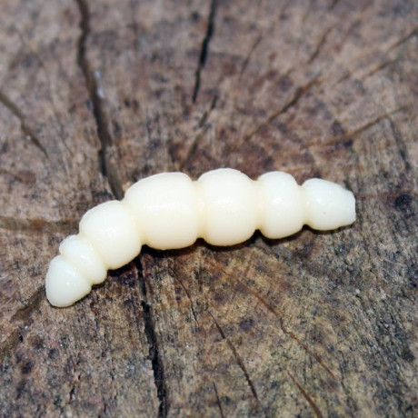 Harmony Baits Larva Apod 37mm barva 002 Cheese 9 pcs příchuť sýr