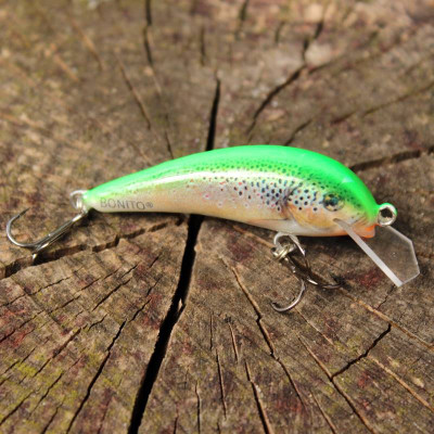 Wobler Bonito Sandacz 5cm barva pstruh zelený plovoucí BKK Hooks