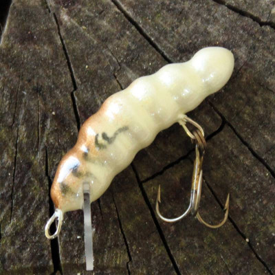 Wobler Microbait Daisy 31mm 1,7g Borer plovoucí