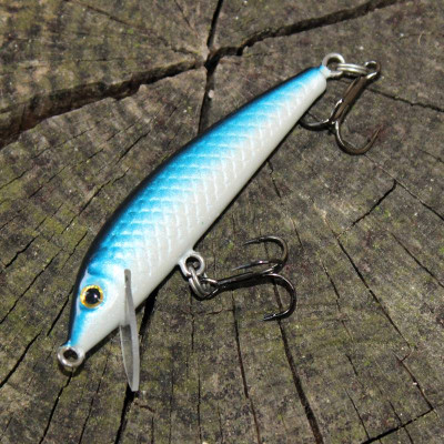 Wobler Bonito Ouklej 3D 7cm 4g se šupinkami barva Blue Silver BKK Hooksplovoucí