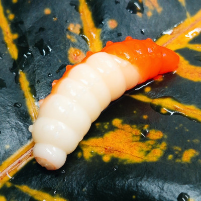 Nilsofky Bruncho 40mm 3.05g (balení 7 ks) barva DB302 UV (Cream White + Fluo Orange UV) aroma sýr