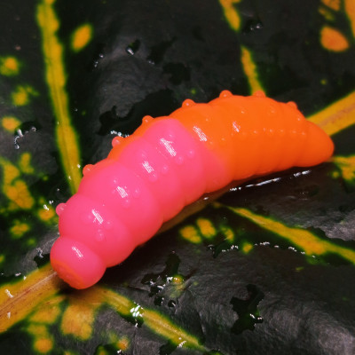 Nilsofky Bruncho 40mm 3.05g (balení 7 ks) barva DB302 UV (Cream White + Fluo Orange UV) aroma sýr