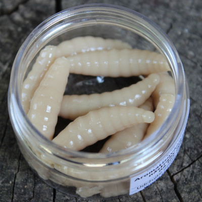 Gumová nástraha Trout Delirium Maggot 35mm 1,2g (10 pcs) barva Coffee Milk CM příchuť sýr