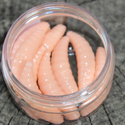 Gumová nástraha Trout Delirium Maggot 40mm 2,15g (10 pcs) barva Salmon SA příchuť sýr