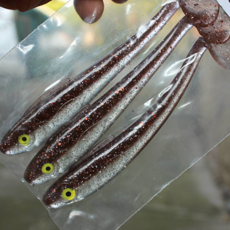 Ripper Monarch Dok Hollow Soul Shad 13cm barva Shad žluté oči (balení 3 ks)