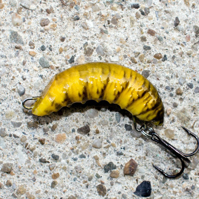 Wobler Revol Baits Robal 35mm 3g potápivý žluto-černý