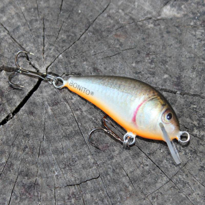 Wobler na mělkou řeku na okouny a jelce Bonito okon 4cm SR F06 plovoucí BKK Hooks