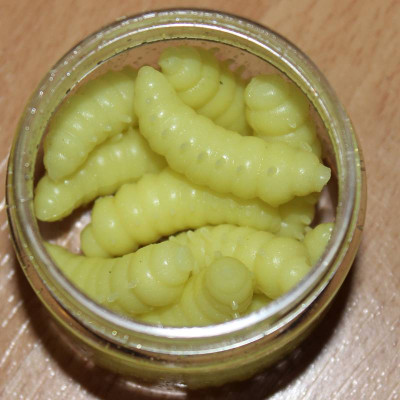 CzNymph Caterpillar 30mm CHEESE (10 kusů) příchuť sýr