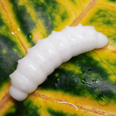 Nilsofky Bruncho 36mm 2,1g (balení 8 ks) barva 001 White UV aroma sýr