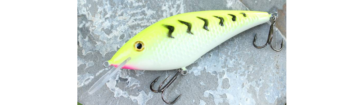 Wobler BONITO Krap 13cm 3D Twitchbait